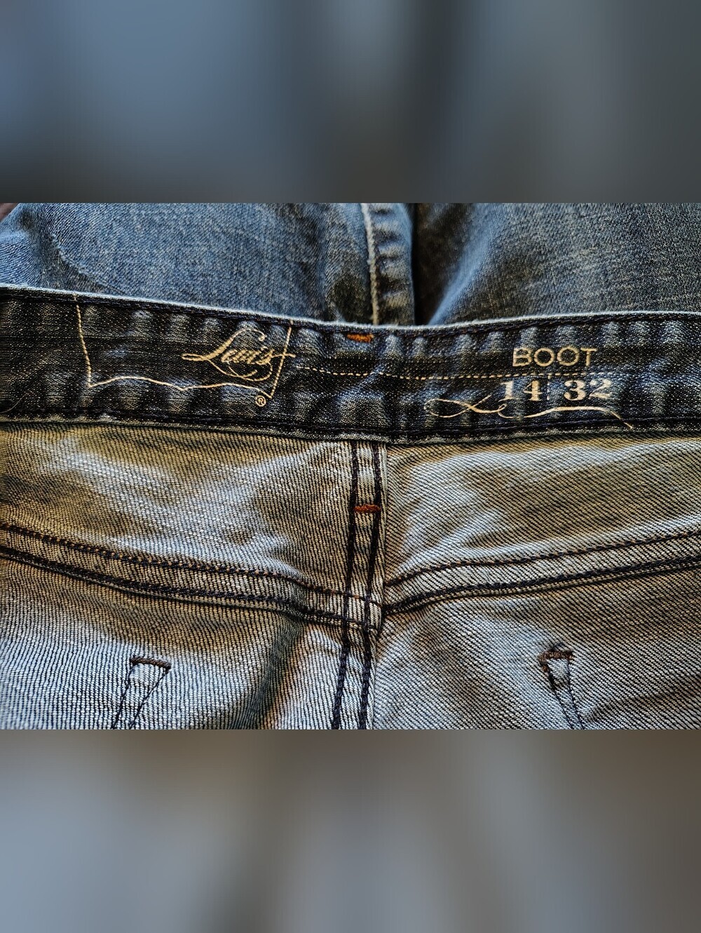 Levi's Dark Blue Bootcut Denim Jeans Women 14R / W32 Red Tab Leather Label - Picture 7 of 8